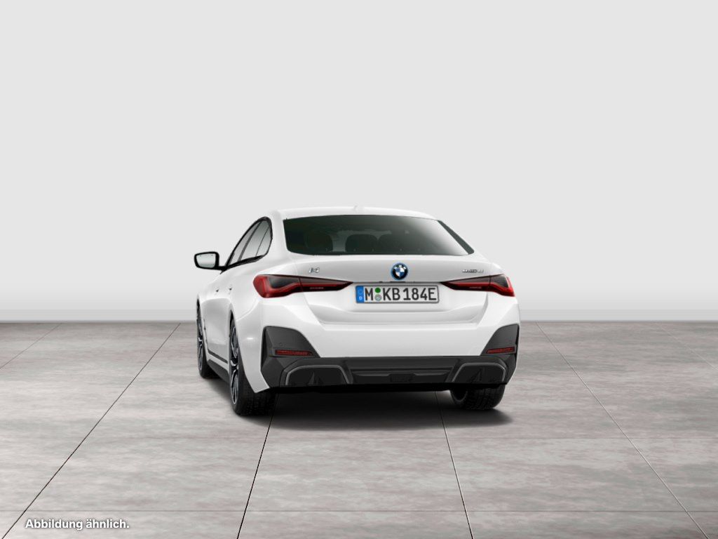BMW i4 2023