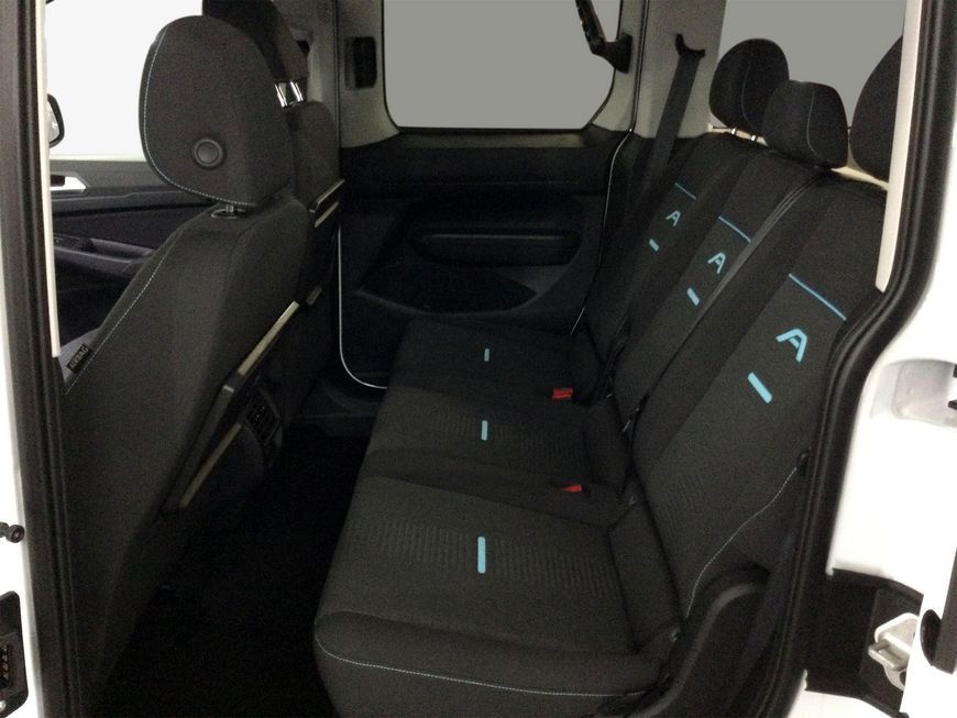 Ford Tourneo Connect 2025