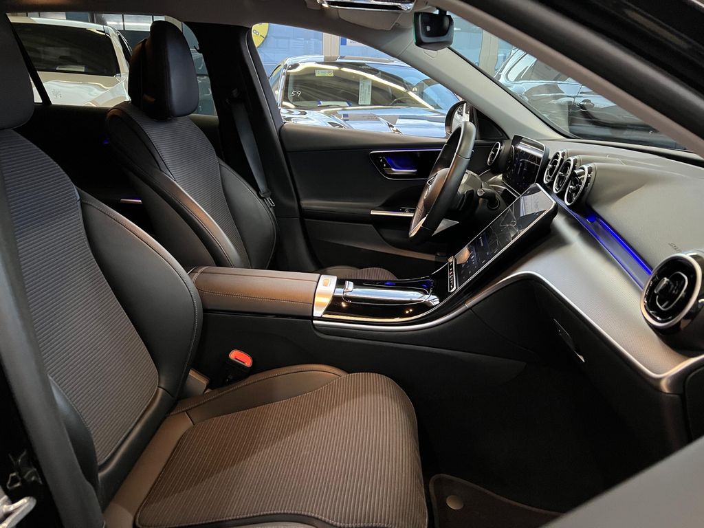 Mercedes-Benz C 200 2024