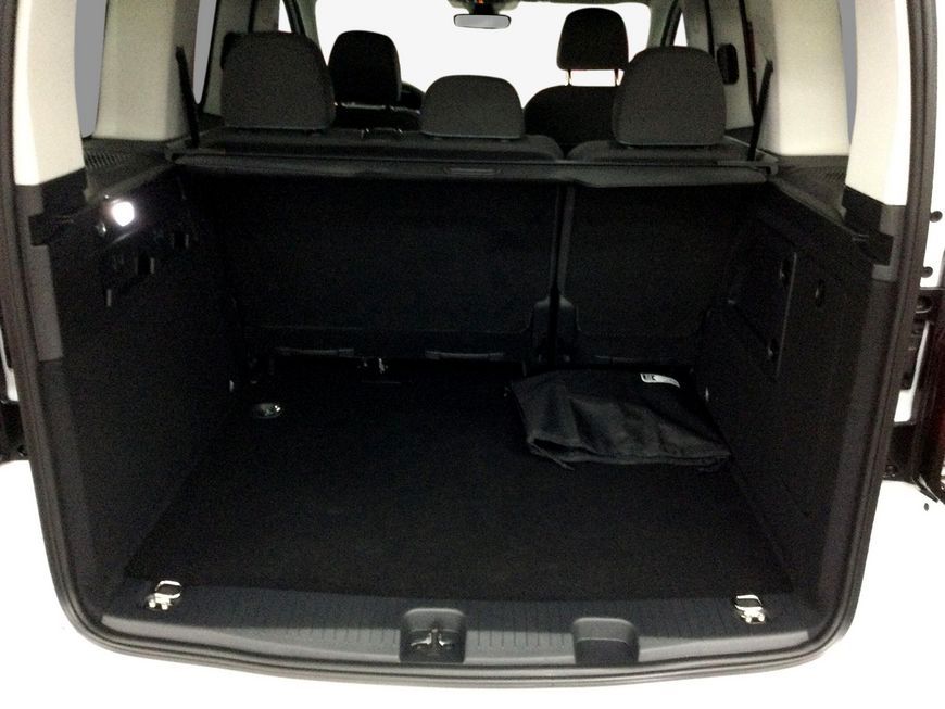 Ford Tourneo Connect 2025