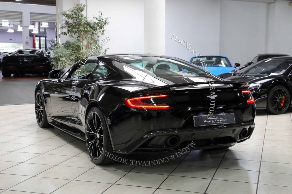 Aston Martin Vanquish 2018