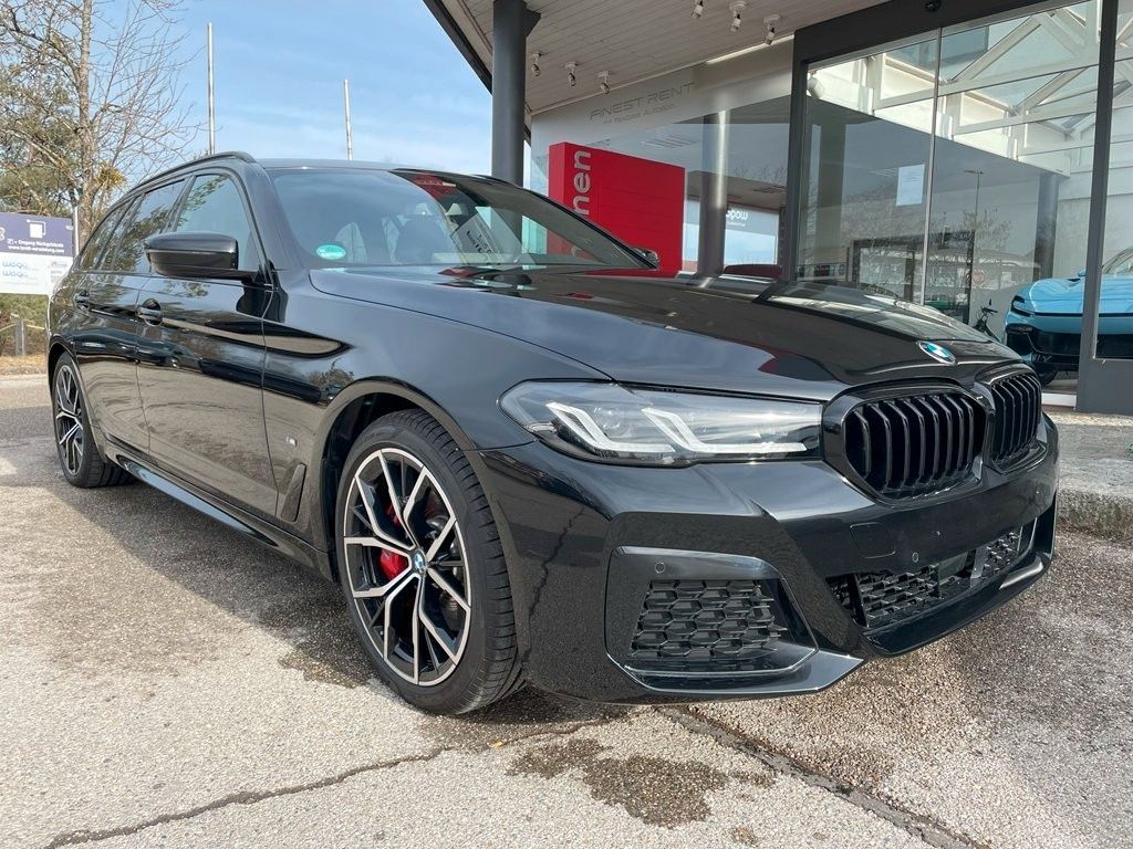 BMW 520 2023