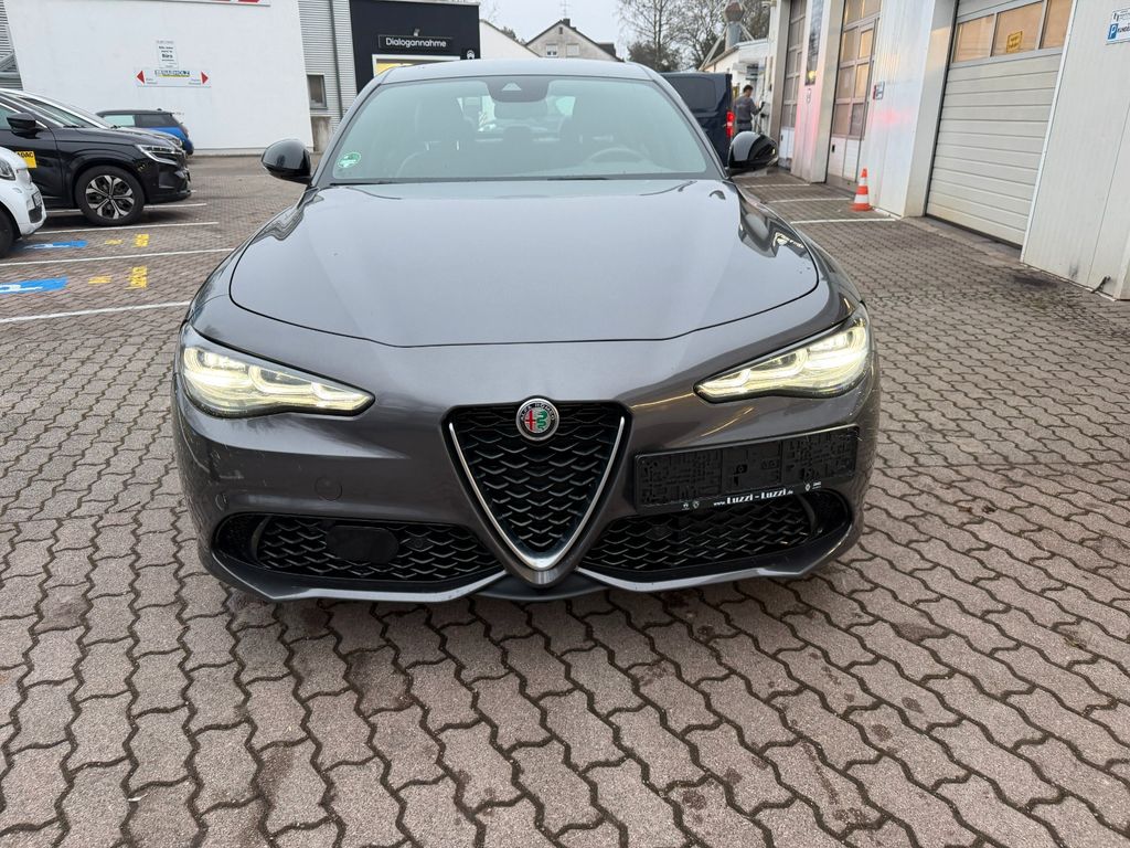 Alfa Romeo Giulia 2024