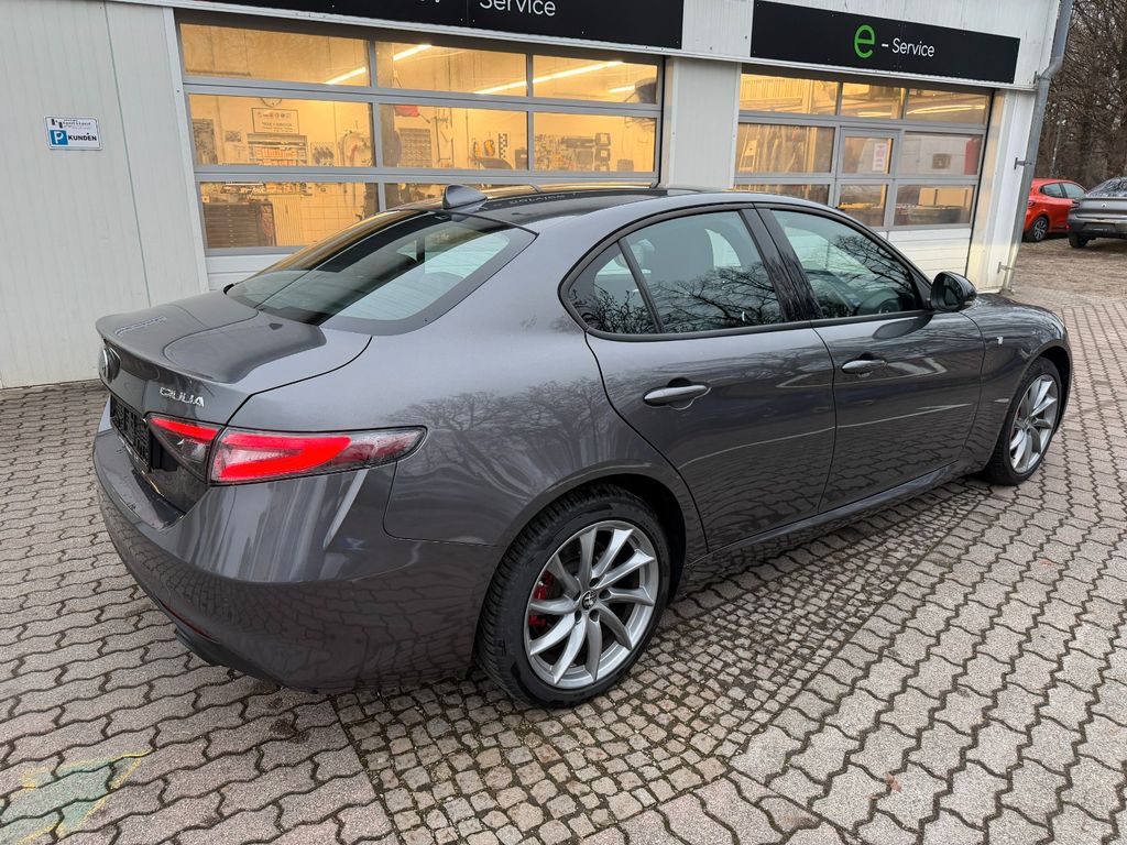 Alfa Romeo Giulia 2024