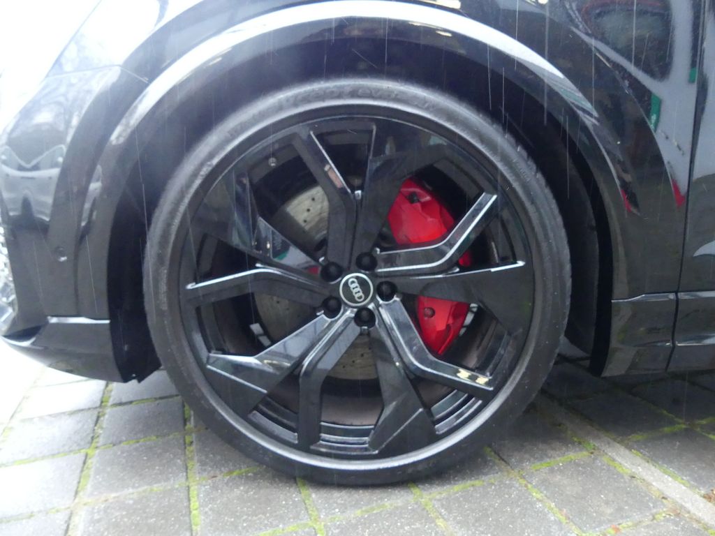 Audi RSQ8 2023