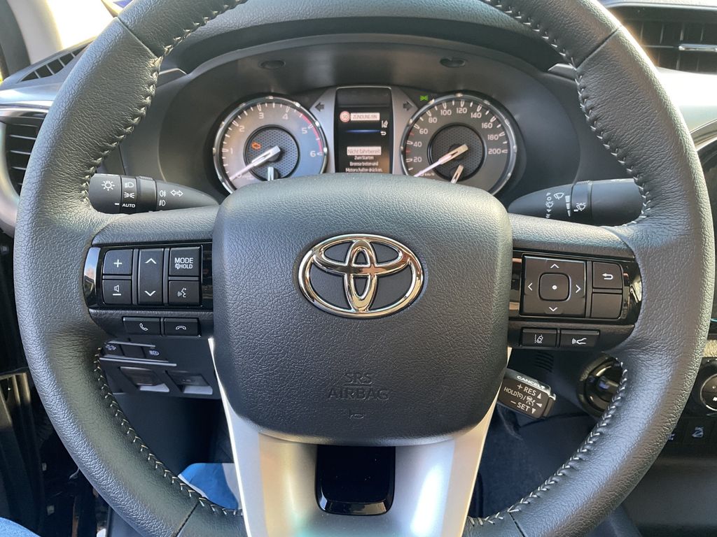 Toyota Hilux 2025