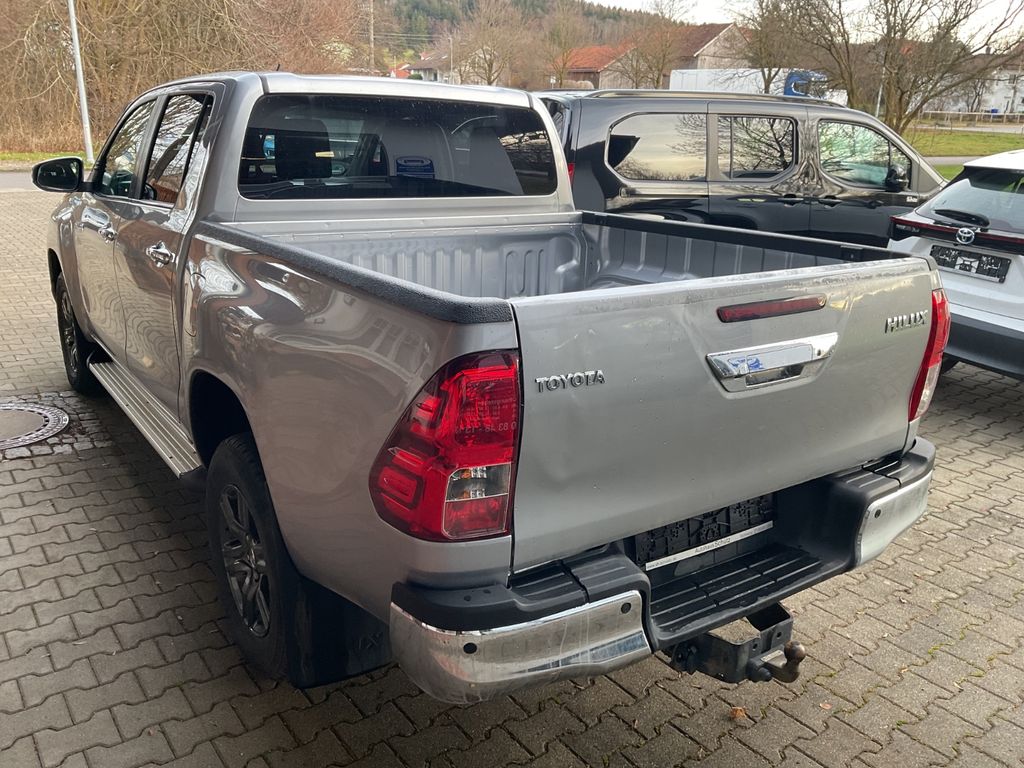 Toyota Hilux 2021