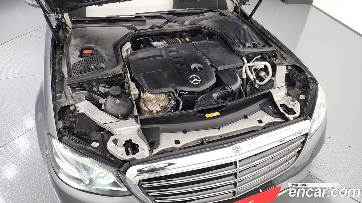 Mercedes-Benz E-Class 2018