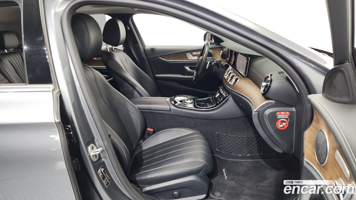 Mercedes-Benz E-Class 2018