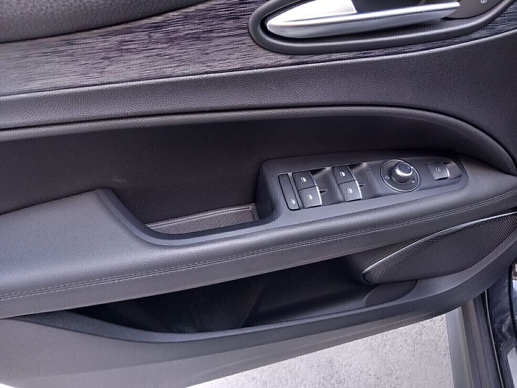 Alfa Romeo Stelvio 2022