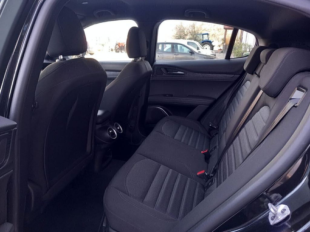 Alfa Romeo Stelvio 2022