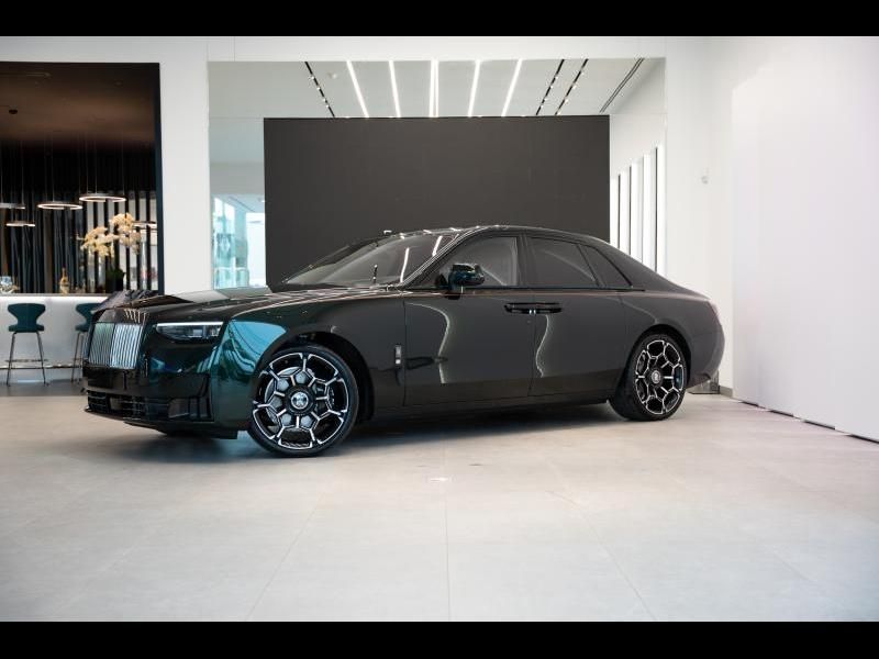 Rolls-Royce Ghost 2025