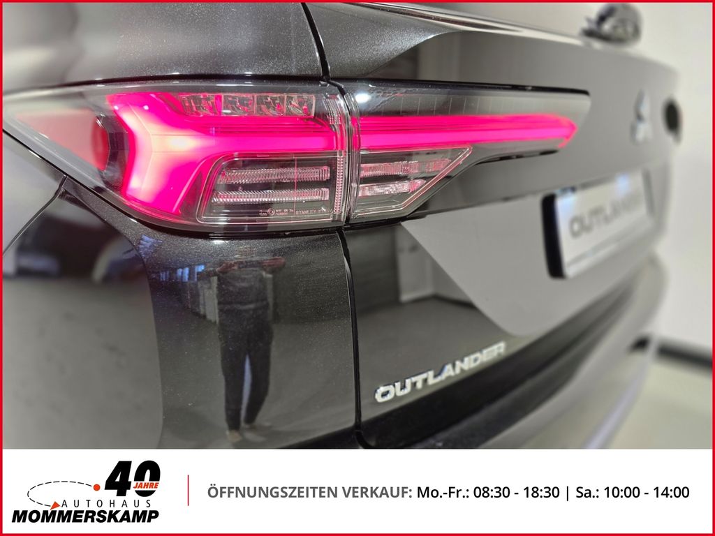 Mitsubishi Outlander 2025