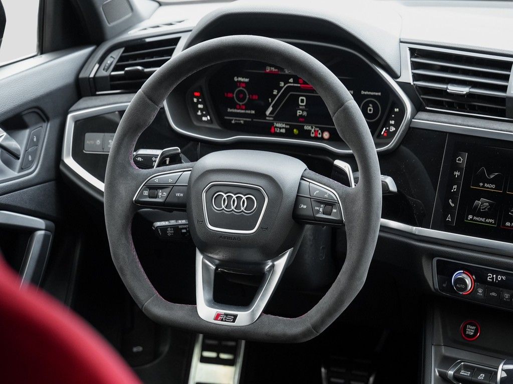 Audi RSQ3 2022