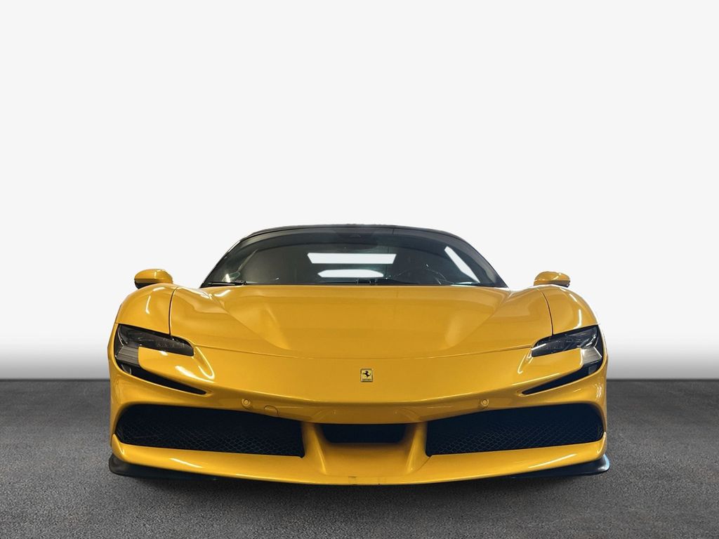 Ferrari SF90 2021