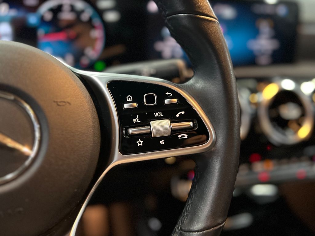 Mercedes-Benz CLA 180 2021
