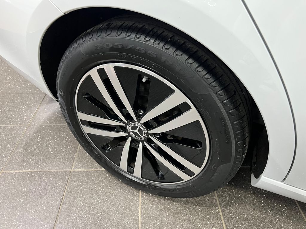 Mercedes-Benz CLA 180 2021