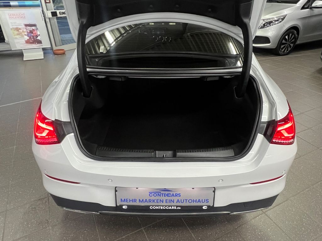 Mercedes-Benz CLA 180 2021