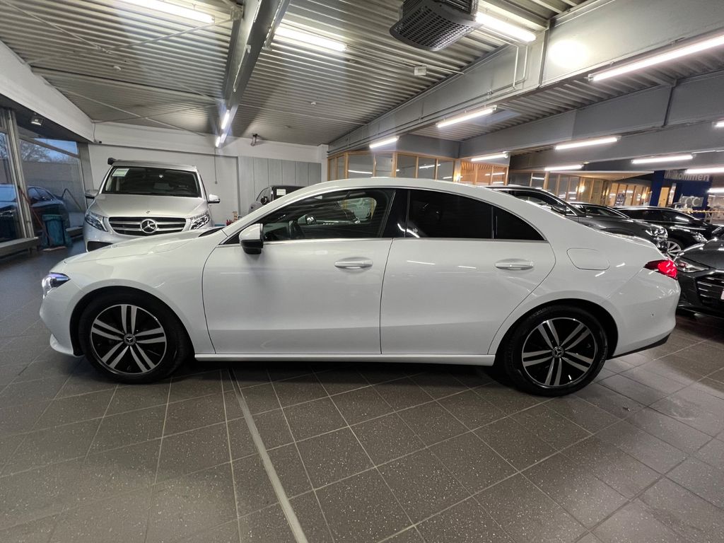 Mercedes-Benz CLA 180 2021