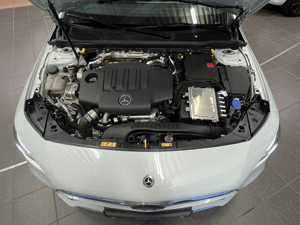 Mercedes-Benz CLA 180 2021