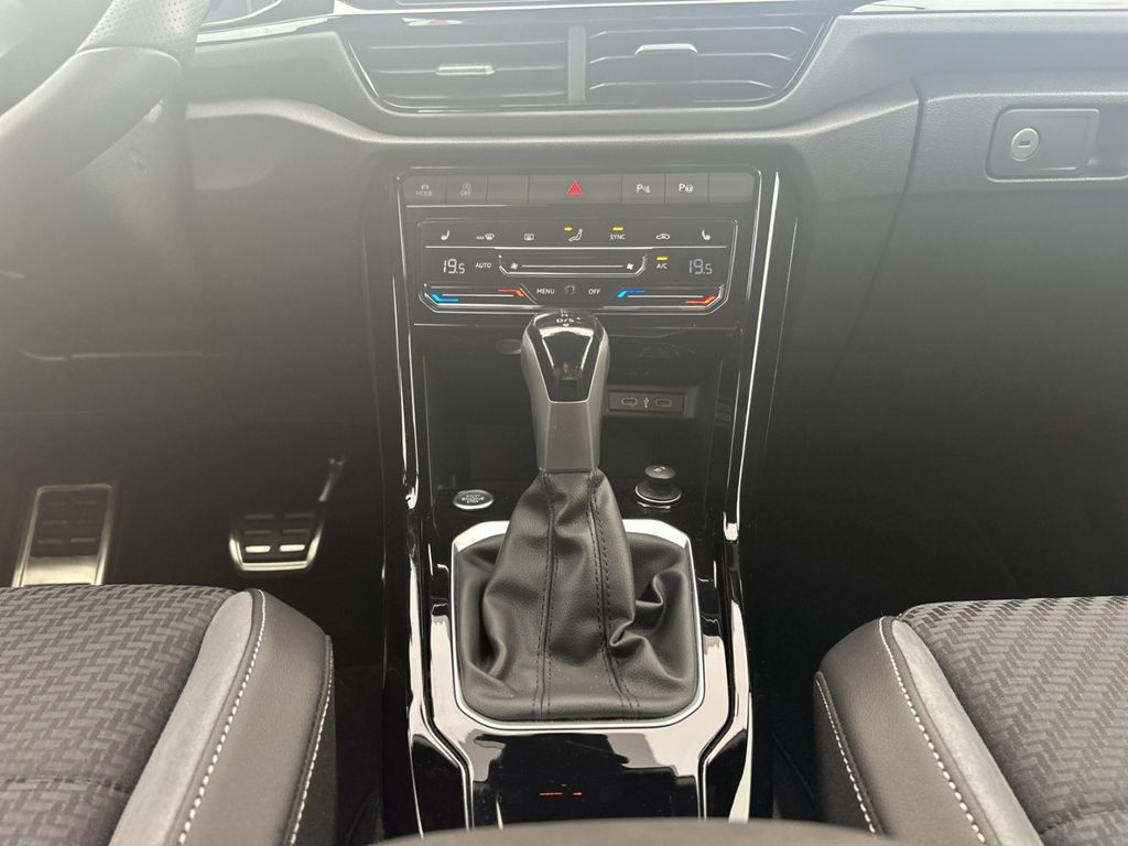 Volkswagen T-Roc 2025