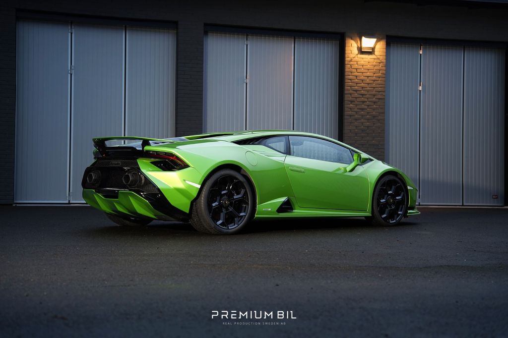 Lamborghini Huracán 2023