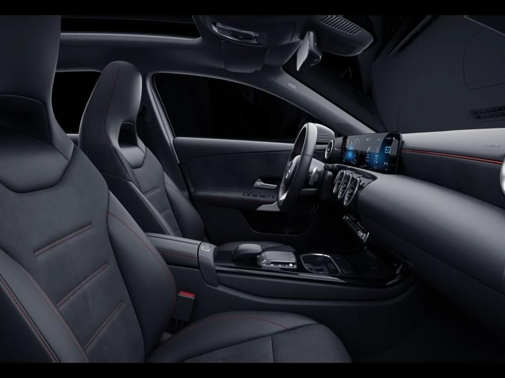 Mercedes-Benz A 250 2021