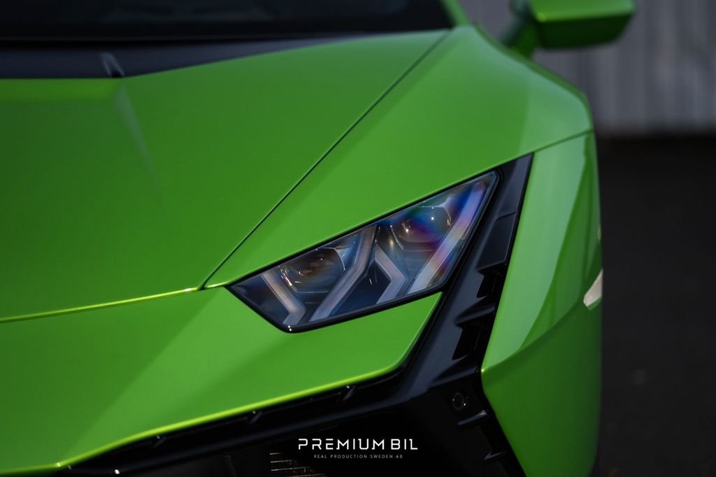 Lamborghini Huracán 2023