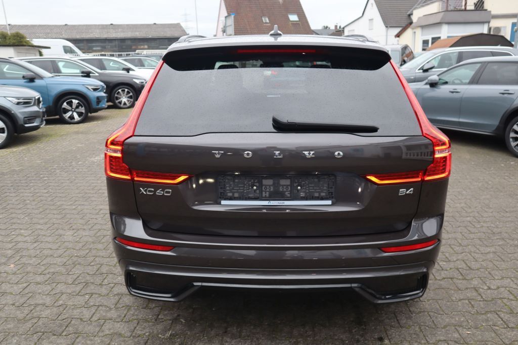 Volvo XC60 2022