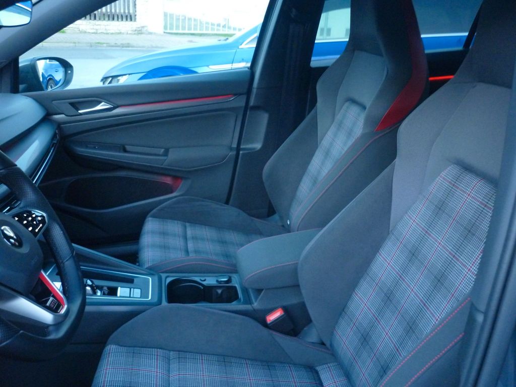 Volkswagen Golf 2022