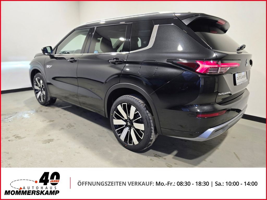 Mitsubishi Outlander 2025
