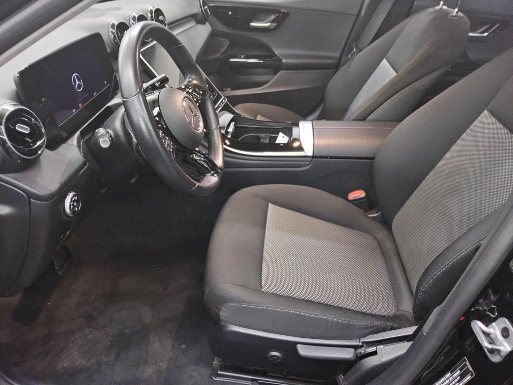 Mercedes-Benz C 200 2023