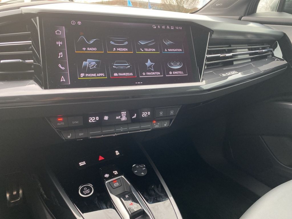Audi Q4 2022