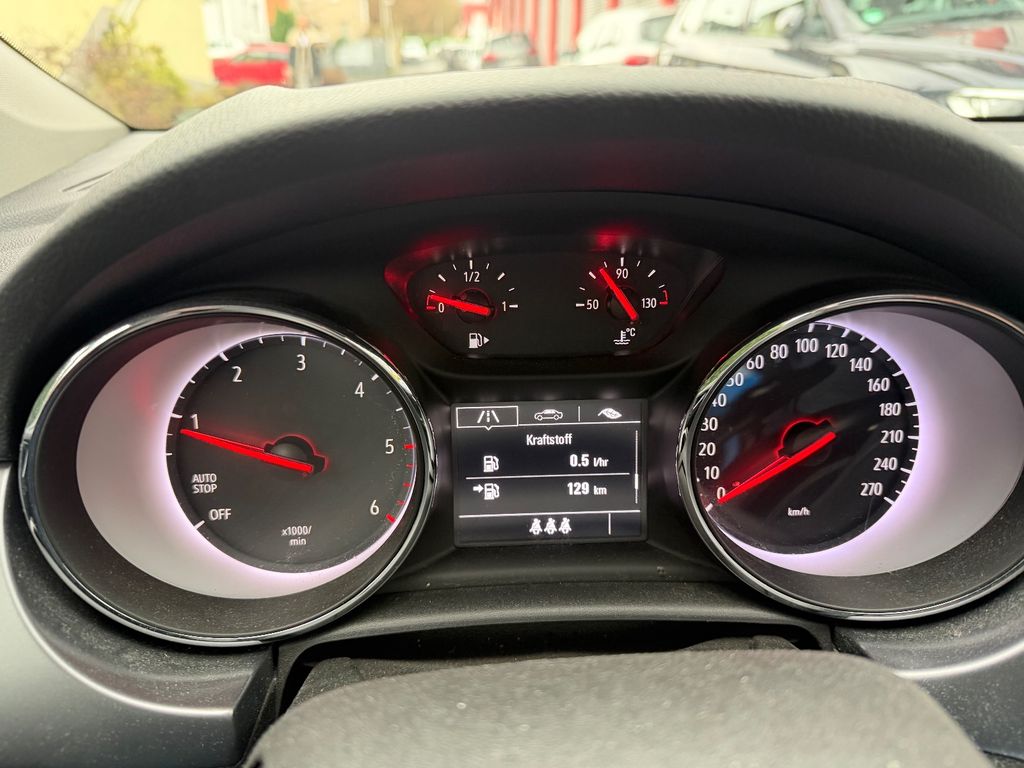Opel Astra 2021