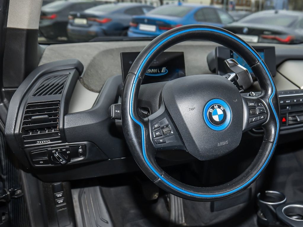 BMW i3 2022