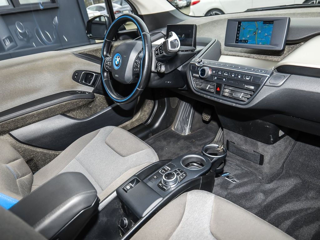 BMW i3 2022
