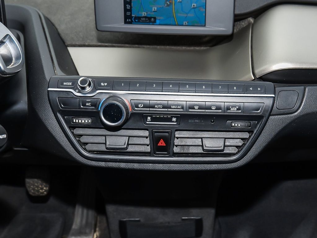 BMW i3 2022