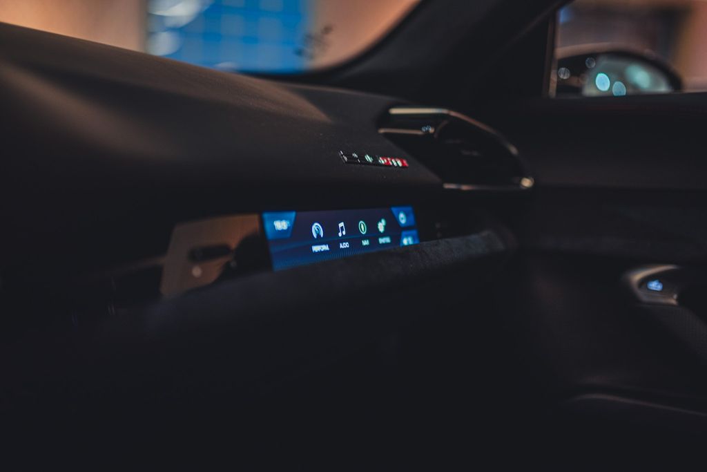 Ferrari 296 GTB 2024