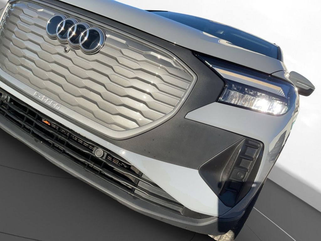 Audi Q4 e-tron 2023