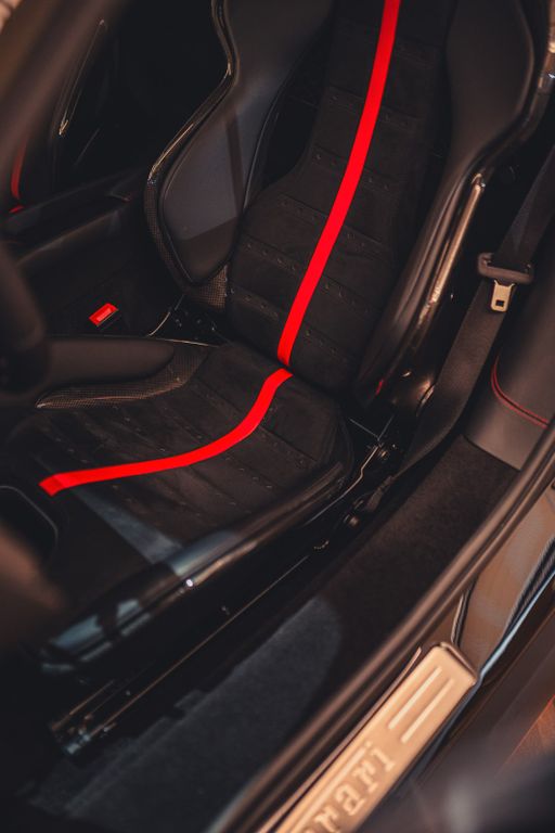 Ferrari 296 GTB 2024