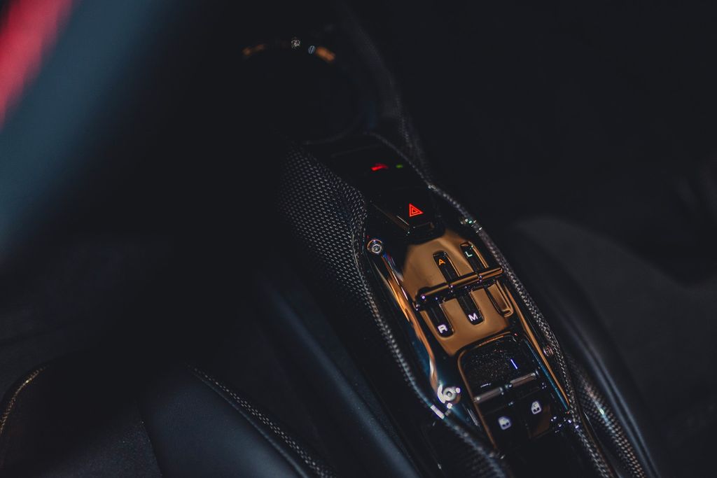 Ferrari 296 GTB 2024