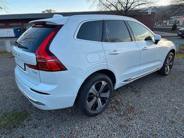 Volvo XC60 2025