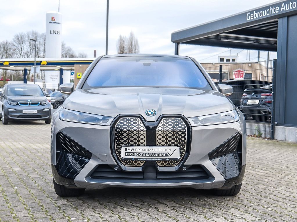 BMW iX 2022