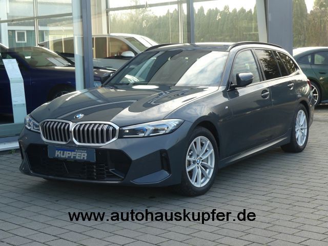 BMW 330 2025