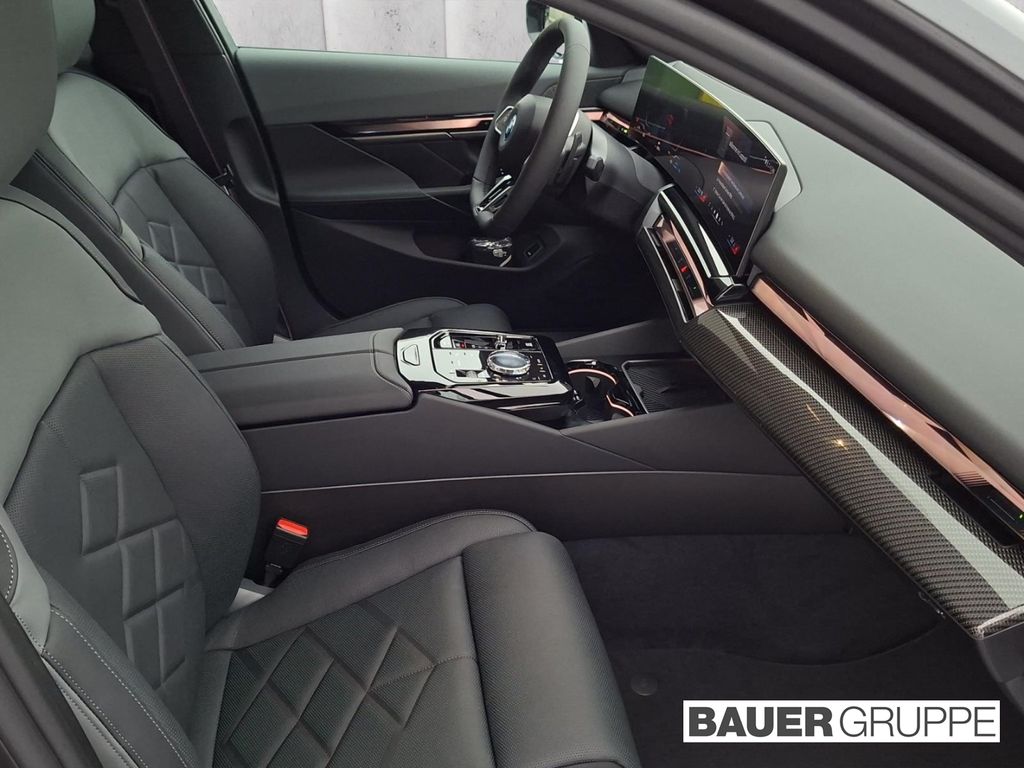 BMW 550