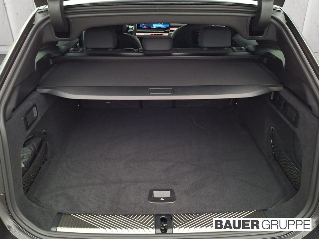 BMW 550