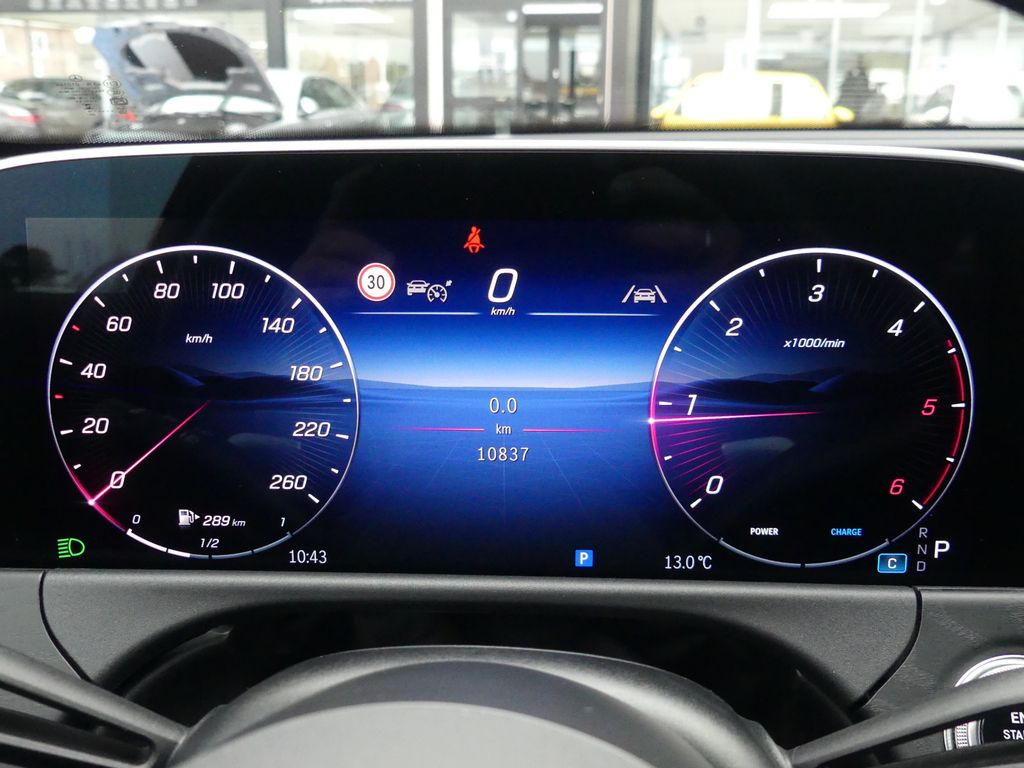 Mercedes-Benz E 220 2025