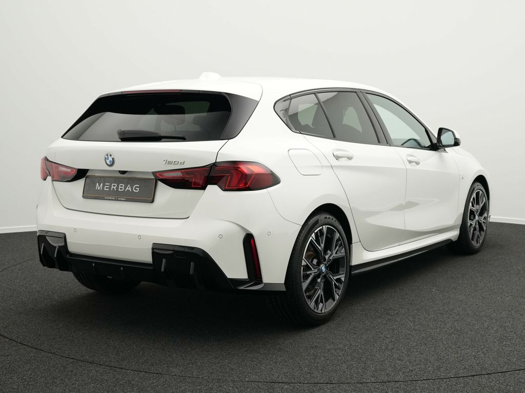 BMW 120 2024