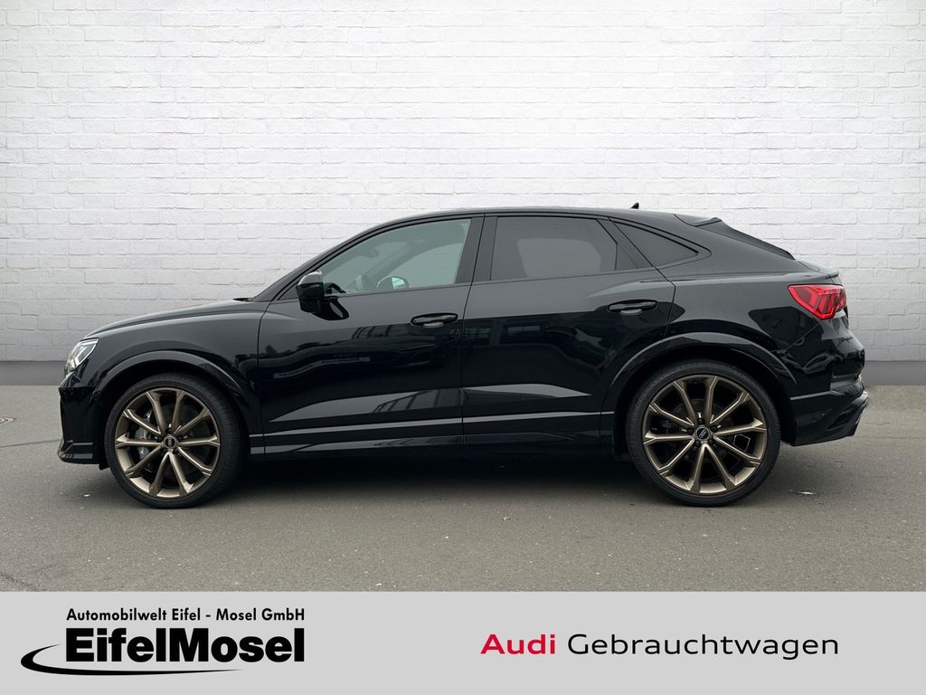 Audi RSQ3 2022