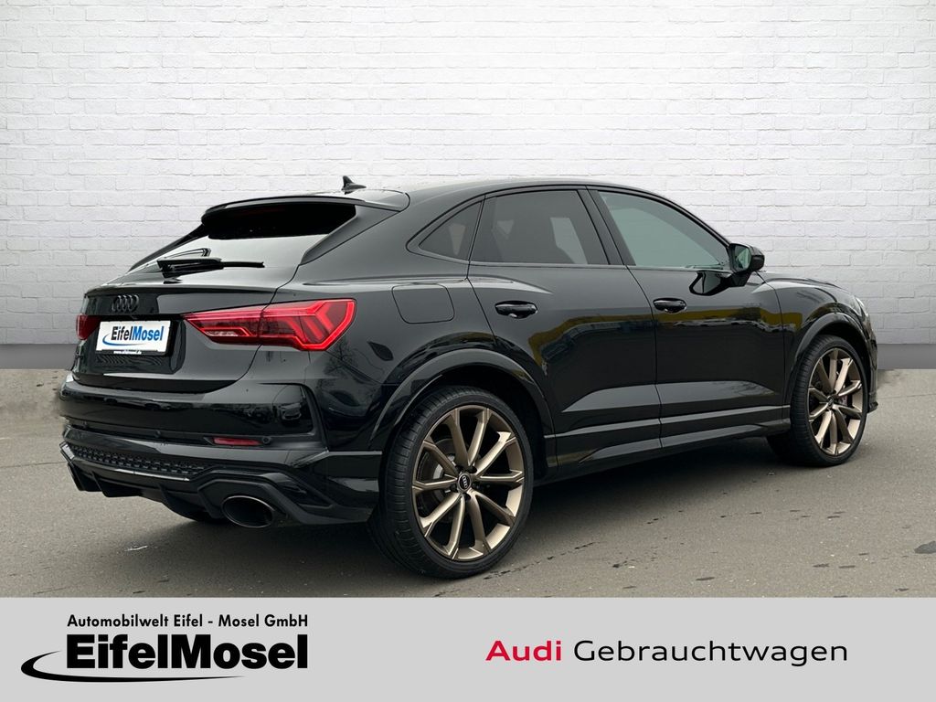 Audi RSQ3 2022